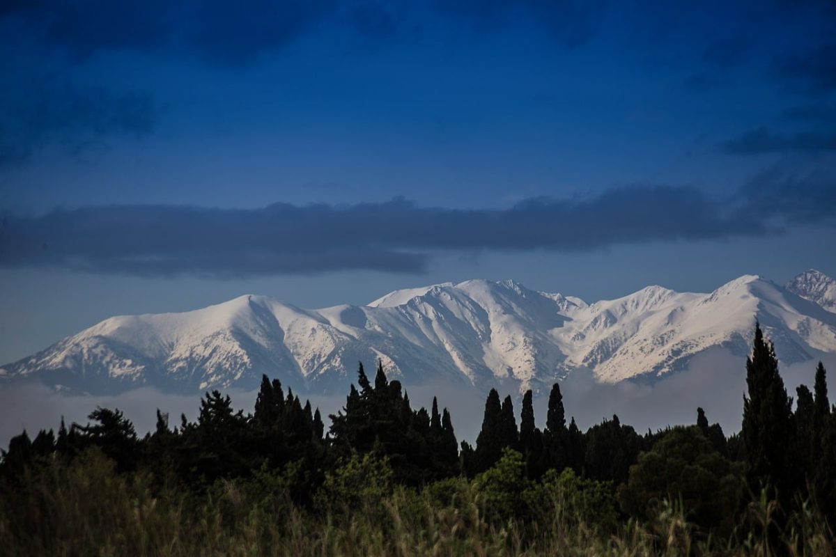 pyrenees, winter landscape, snow, mountain, forest, blue sky, canigou, leisure, nature, hiking, sunset, travel, outdoor, panorama, silence, peace, ecology, horizon, line of sight, tourism, travel nature
