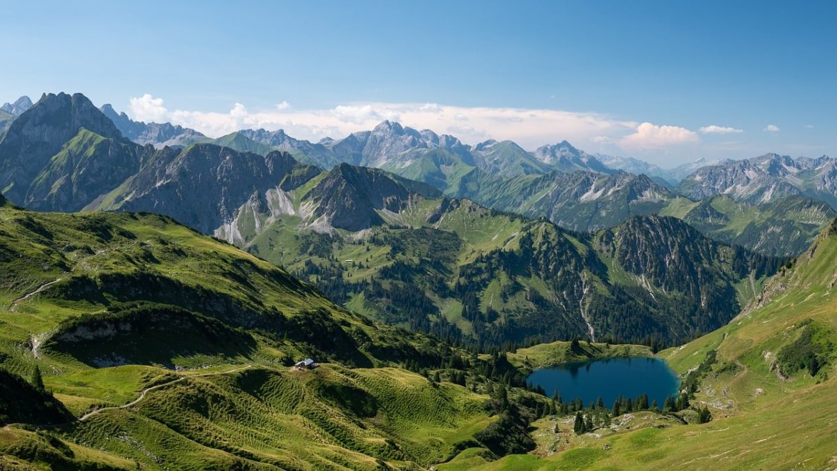 mountains, lake, panorama, nature, landscape, alps, allgäu, meadows, summer, germany, nebelhorn, foothills, ridge, hiking, tranquility, recreation, trekking, travel, view