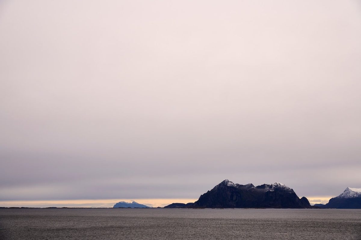 sea, blue sky, mountains, sunset, sky, panorama, island, nature, landscape, glaciers, tranquility, natural, gray, calm, twilight, north, cold, wilderness, blue, mountaineering, quiet, romantic