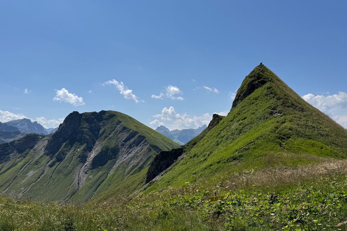mountains, sky, clouds, green, summer, nature, view, hiking, grass, summit, excursion, trail, summer vacation, light, pointed, panorama, sunny, highland, peaceful
