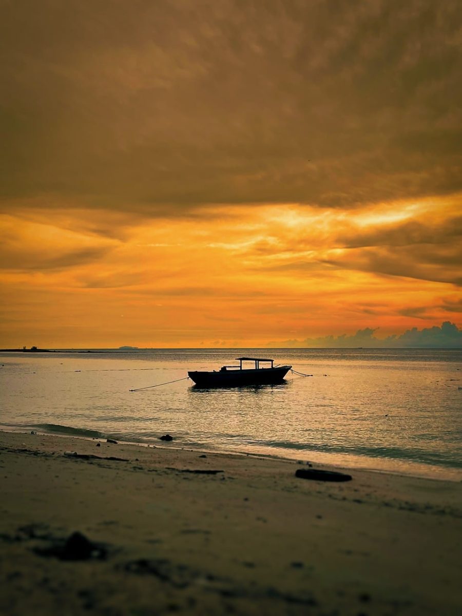 beach, boat, sunset, sky, sea, evening, silhouette, peaceful, lonely, calm, beautiful, summer, nature, sand, red sky, scenic, relaxation, water, beach evening, picturesque