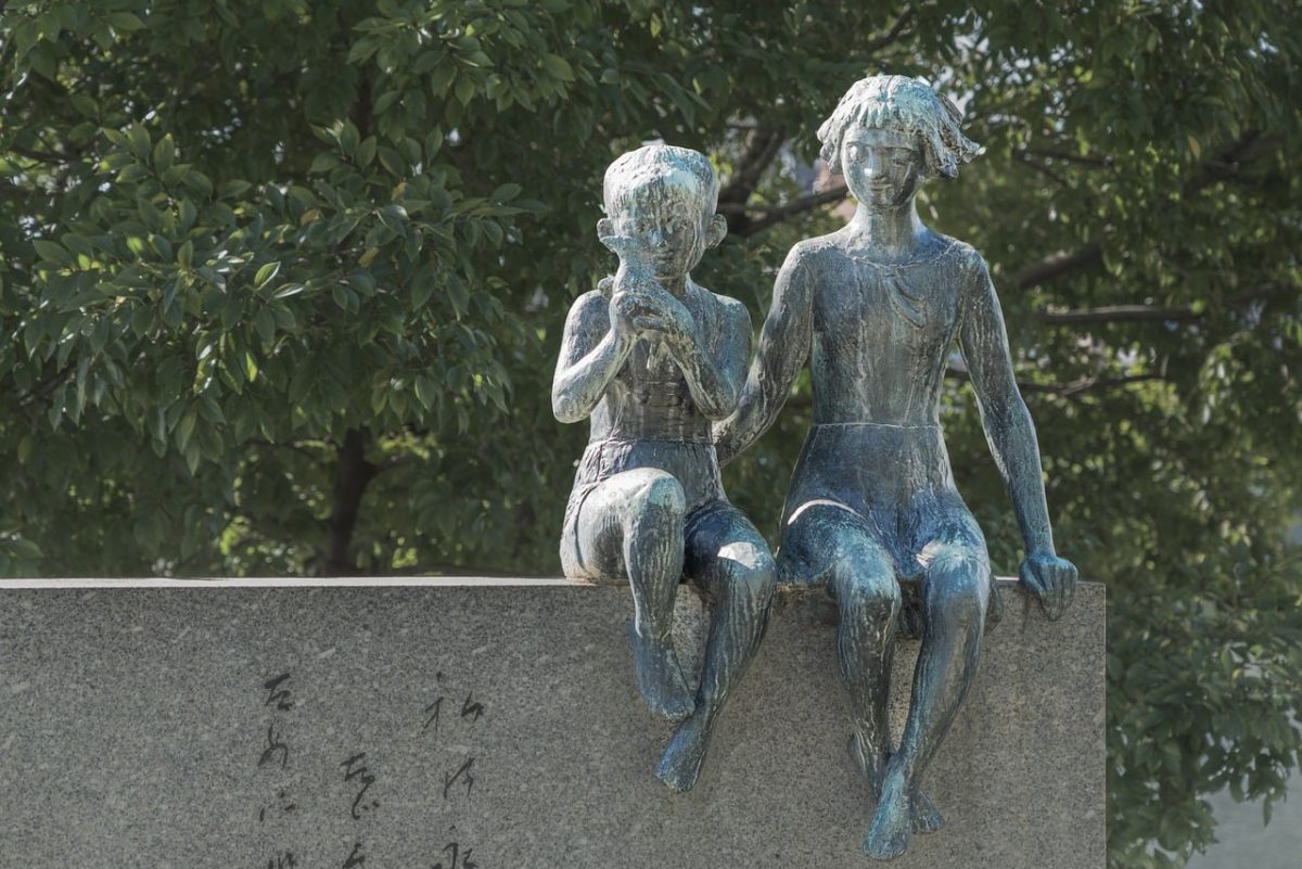 children's statues, statues, sculptures, hiroshima, peace park, memorial, story, bronze figures, art, bronze, sightseeing