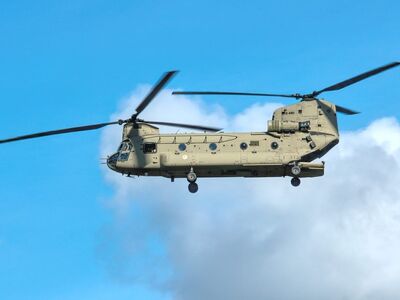 helicopter, military, transport, cargo, tandem rotor, flight, sky, machine, blue sky, propeller, aviation, blue, chinook, powerful, military aircraft, versatile, lift capacity, reconnaissance, nature, logistics, modern transport, deep sound