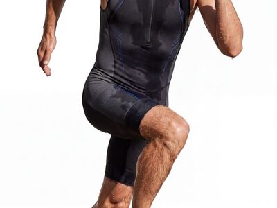runner, athlete, marathon, jogging, swimsuit, liquid, sneakers, sunglasses, fitness, training, outdoor, activity, speed, mobile, energy, action, career, race, goal, concentration