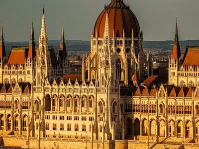 budapest, parliament, hungarian, gothic style, architecture, historical, buda castle, danube river, city view, nature, sunset, tourism, hungarian parliament, river, architectural landmark, urban landscape, neogothic, famous building, red roof, cathedral, metropolis