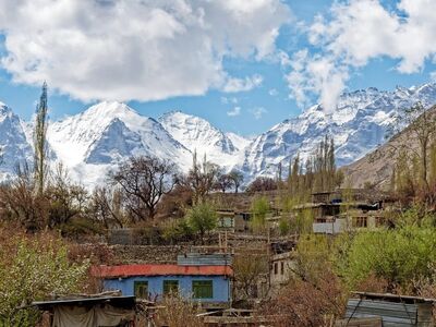 mountains, snow, blue sky, village, karakoram, gilgit-baltistan, nature, houses, sky, trees, forest, spring, landscape, travel, hiking, clouds, scenery, tourist destination, pakistan, rural