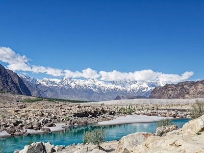 pakistan, gilgit-baltistan, karakoram, indus, mountain landscape, river, clouds, snow, rocks, lake, blue sky, nature, panorama, riverbed, environment, alpine, tourism, mountain range, excursion destination, impressive