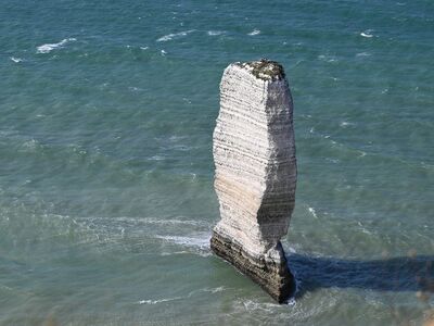 sea cliff, étretat cliff, chalk cliff, natural monument, solitary rock, limestone formation, seascape, seine-maritime, normandy sea, tide, cape landscape, natural wonder, geological formation, tourist attraction, wave erosion, northern france, hiking, eroded