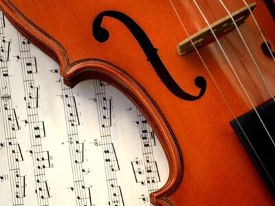 sheet music, violin, musical instrument, classical music, strings, f-holes, music, music notes, detail, close-up, wood, music sheet, music stand, art, everyday, concert, string instrument, gray, brown