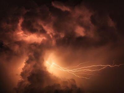 lightning, desktop backgrounds, night sky, hd wallpaper, full hd wallpaper, free wallpaper, cool backgrounds, 4k wallpaper, laptop wallpaper, sky, flash, clouds, mac wallpaper, free background, beautiful wallpaper, nature, 4k wallpaper 1920x1080, wallpaper hd, wallpaper 4k, windows wallpaper, night, sky background, background