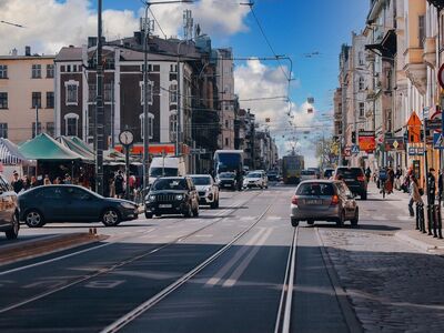 cars, traffic, street, way, city, traffic lights, blocks, buildings, transport, communication, close, auto, intersection, poznan, architecture
