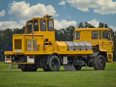 truck, trucks, vehicle, commercial vehicle, yellow, special vehicle