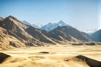 pakistan, mountains, sand, desert, snow, nature, sky, breathtaking, landscape, karakoram, dunes, stunning, green, panorama, tranquility, ancient, peaceful, peaks, shigar, sarfaranga