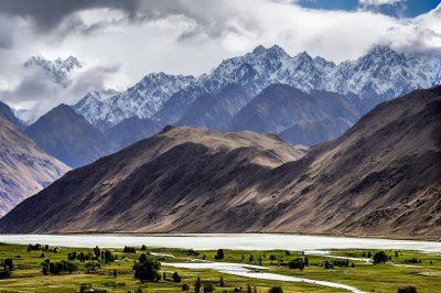 pakistan, gilgit-baltistan, mountain, river, karakoram, mountains, snow, landscape, nature, sky, clouds, forest, shyok river, breathtaking, background, mountain formation, haldi cones, rock, beauty