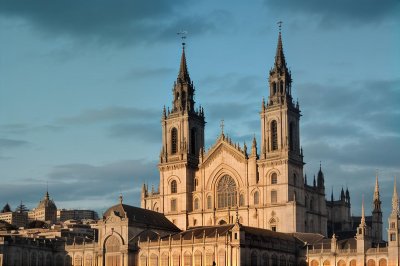 cathedral, santiago de compostela, architecture, historic, landmark, unesco, sun, medieval, tower, rooftops, stone, history, world heritage, clear sky, tourism, pilgrimage site, square, facade, baroque, tourist attraction