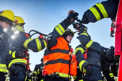 fire fighters, traffic accident, rescue, spreader, fire fighting technology, fire service, mission, accident, car accident, teamwork, accident, car accident, car accident, car accident, car accident, car accident