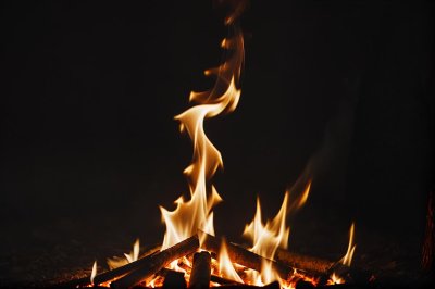 fire, flames, burn, heat, campfire, smoking, hot, fireplace, shine, fiery, warm, wood