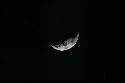 half moon, moon, night, nature, space, sky, astronomy, moonlight, crater, celeste, lunar, silence, crescent, atmosphere